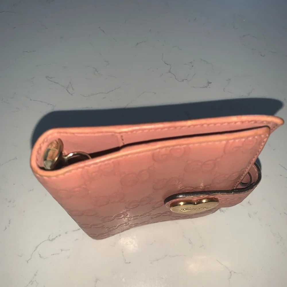 GUCCI Heart Pink Agenda - Picture 7 of 11